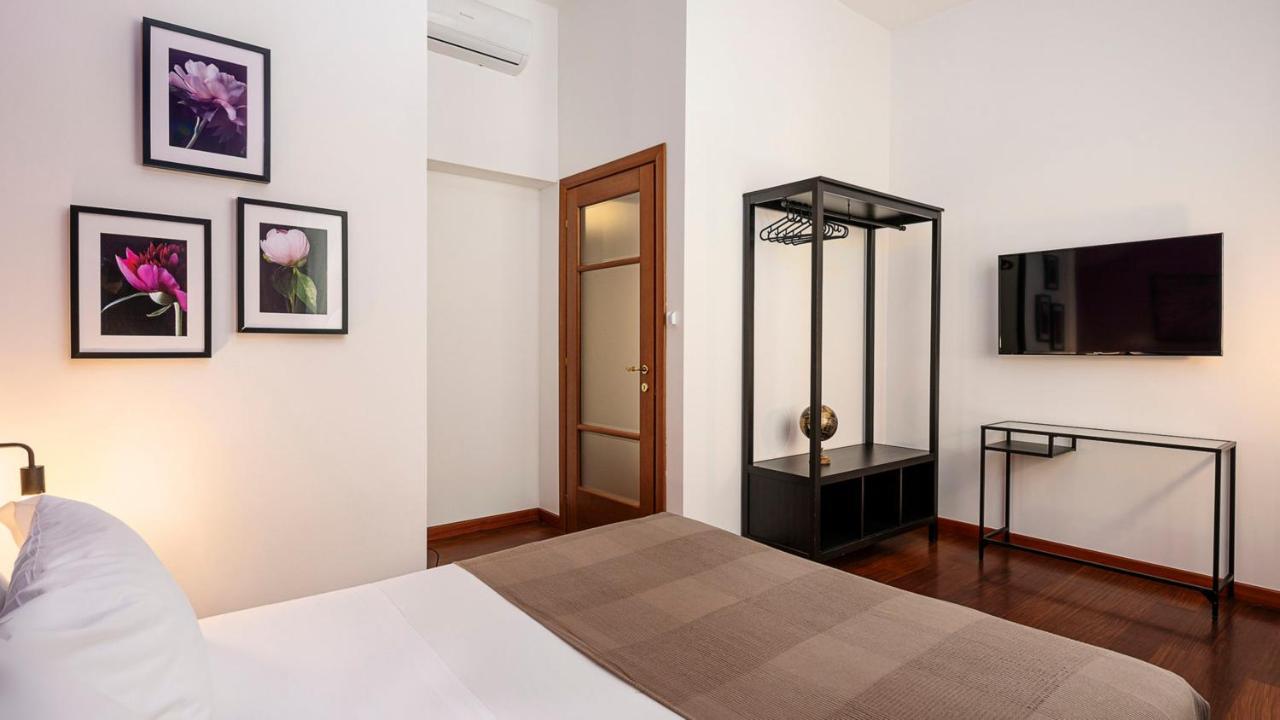 "Violet Dream" - Duomo Citylife Apartment Milan Exterior photo